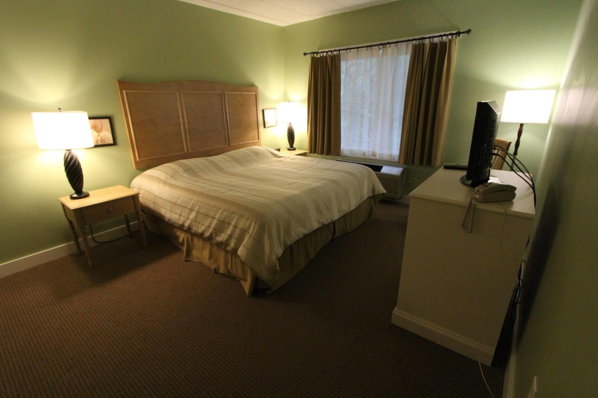 Holly Tree Resort West Yarmouth Eksteriør bilde