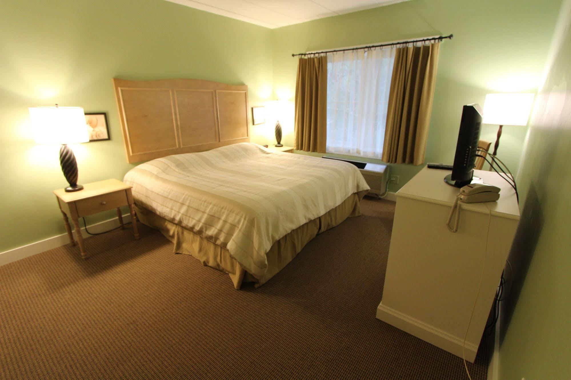 Holly Tree Resort West Yarmouth Eksteriør bilde